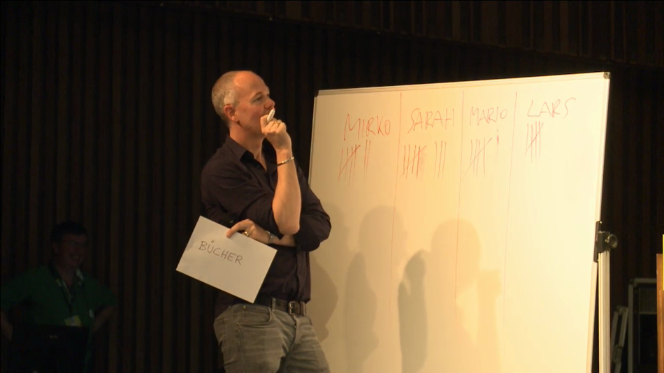 Anecdotes battle with Mario Lombardo, Lars Harmsen, Mirko Borsche, Sarah Illenberger – moderated by Johannes Erler